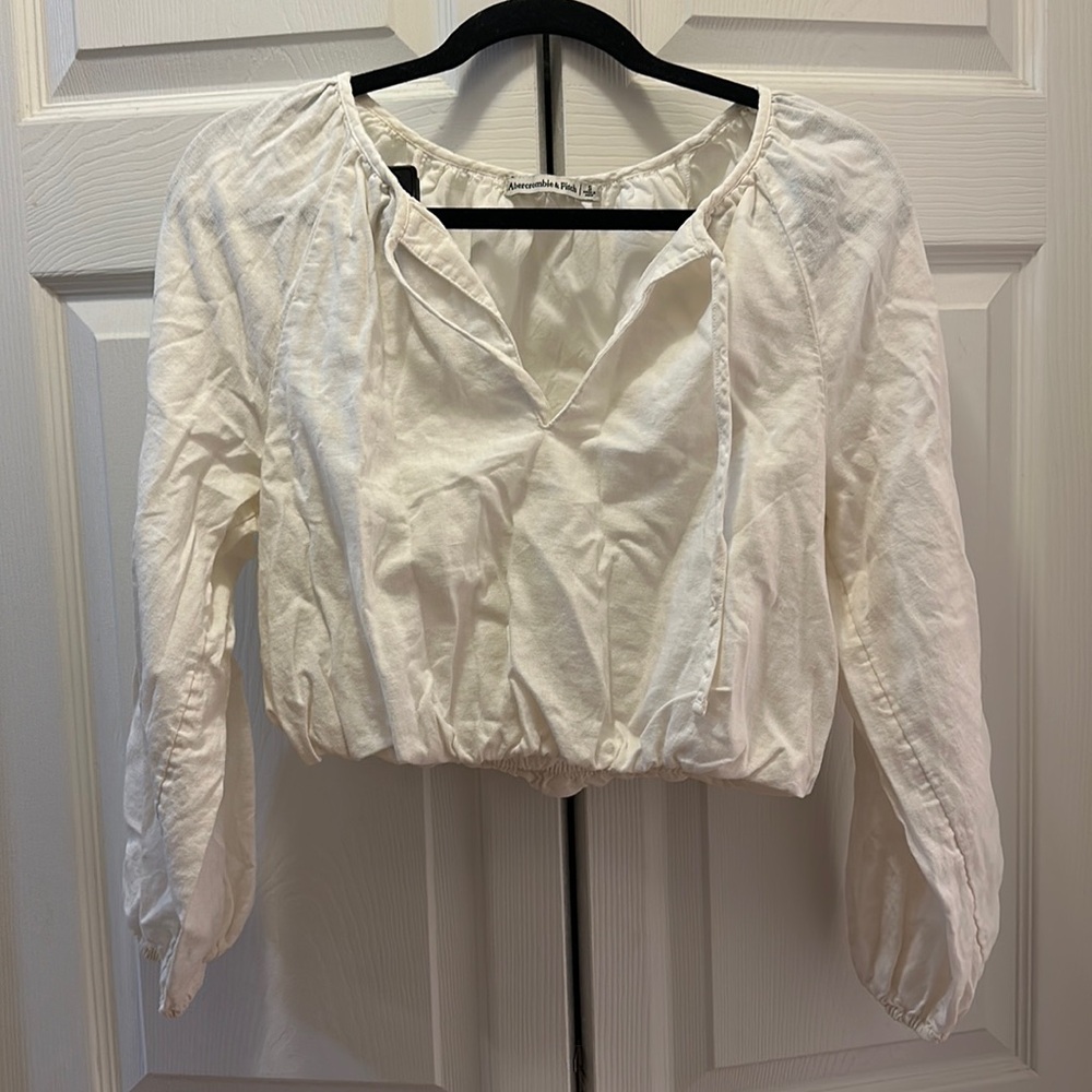 Abercrombie long sleeve crop top